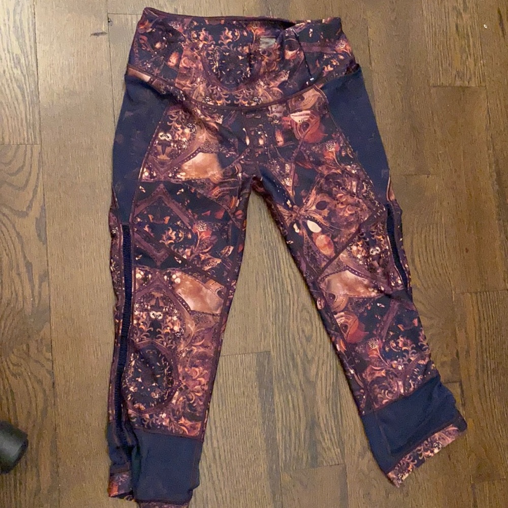 Crop pant purple leggings